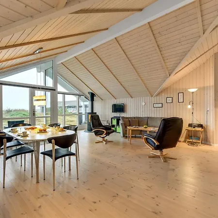 Feriehus Christan - 1-2km From The Sea By Interhome