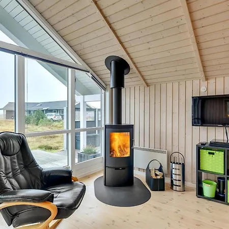 Feriehus Christan - 1-2km From The Sea By Interhome