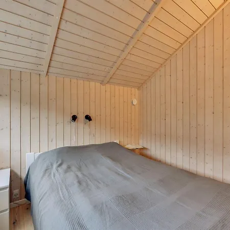 Christan - 1-2km From The Sea By Interhome *